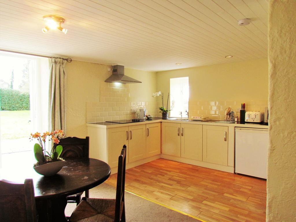 Octon Lodge Taunton Extérieur photo